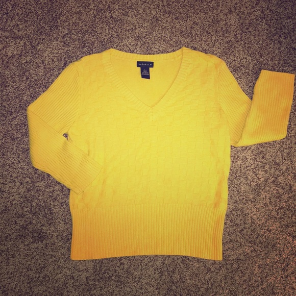 Sweaters - SWEATER